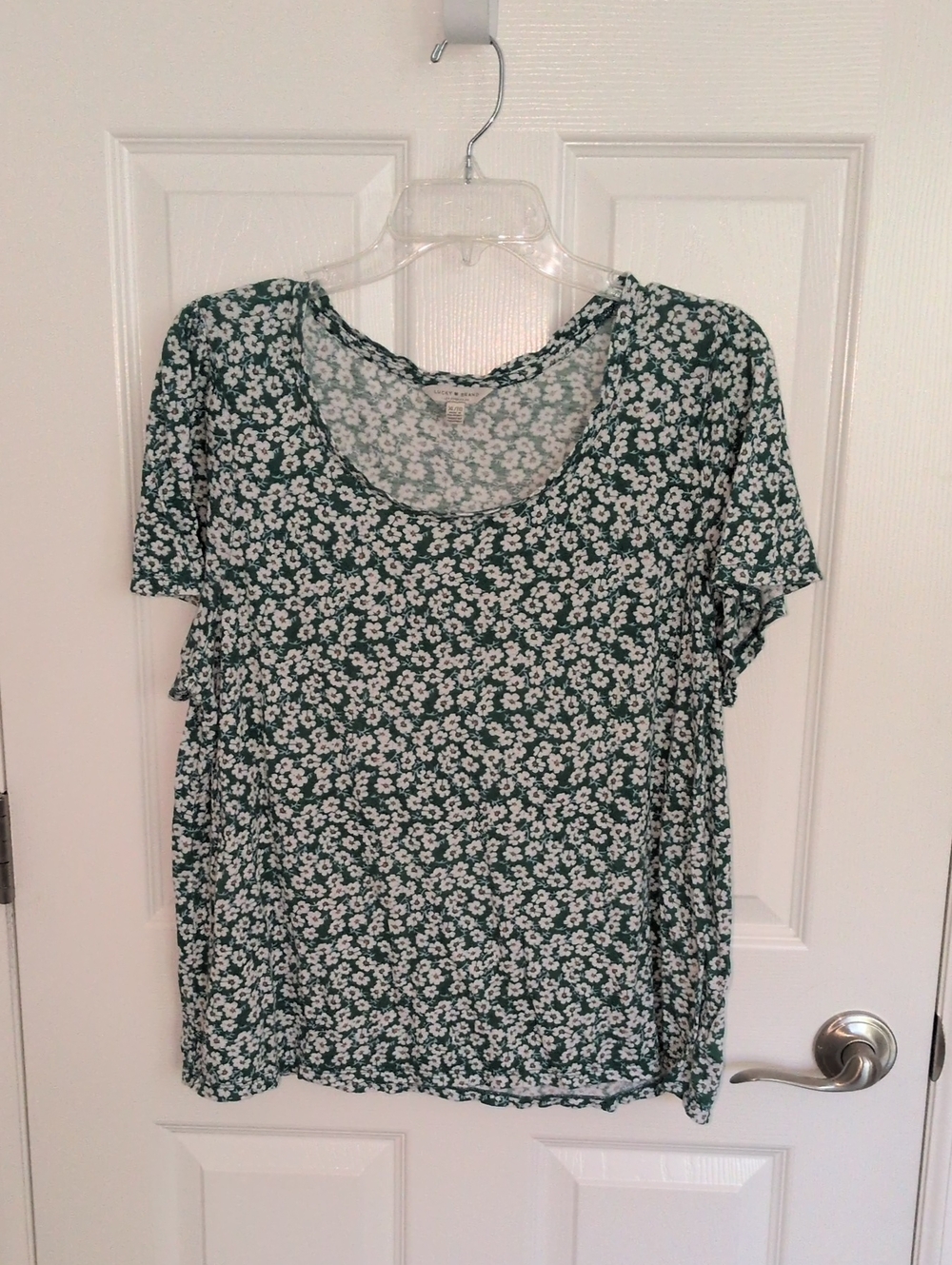 Lucky Brand Green & White Floral Short Sleeve Top - XL